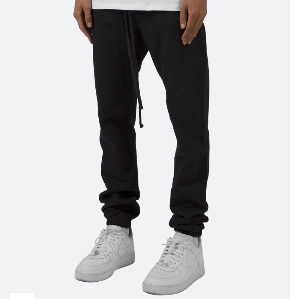Black sweatpants